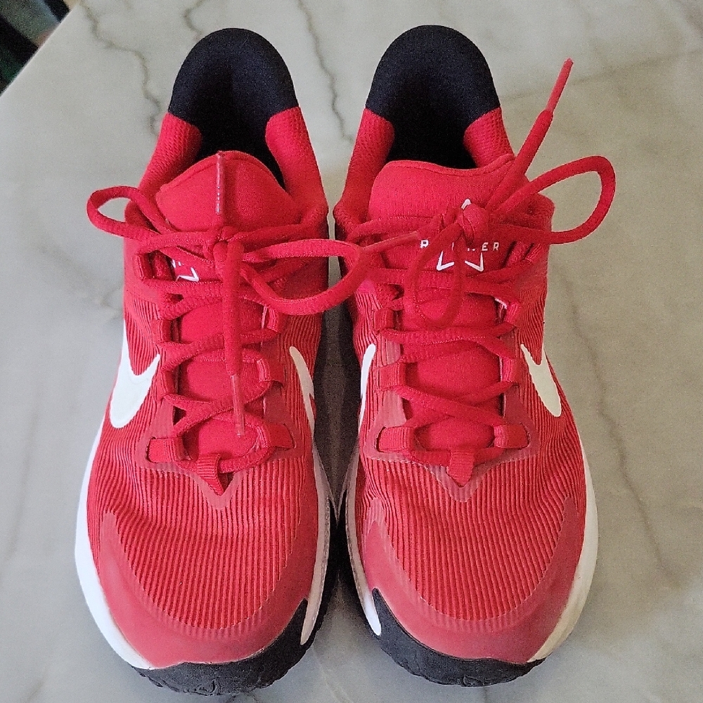 Nike Kids Red and Black Sneakers